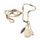 Halskette Boho beige Feder Bronze weiss braun Glassteinen 3